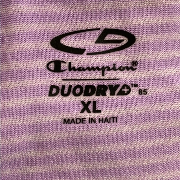 Women’s Champion Workout Shirt - Picture 3 of 4